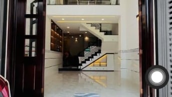 Giảm mạnh. Bán nhà 57m2 Phan Văn Trị, P14, Bình Thạnh.  Xây 4 tầng