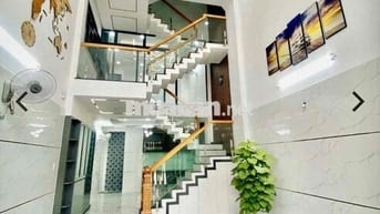 Cho Thuê Nhà Mới Xây Hẻm Hương Lộ 2 gần Tên Lửa