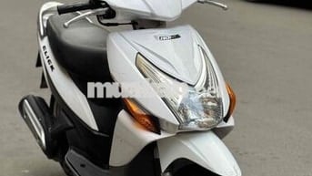 Honda Click Trắng xe nguyên bản