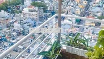 CĂN GÓC CC 312 Lạc Long Quân, 3,4 tỷ, 66m2, Nhà đẹp chính chủ.