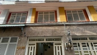Cho thuê nhà KDC Hồng Đào Hẻm xe tải 1 trục cách Quốc lộ 13 100m