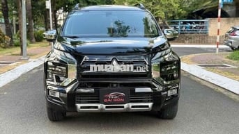 Mitsubishi Xpander Cross Đen 7 chỗ