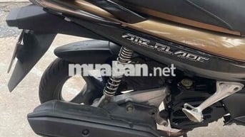 Honda Air Blade 2012 Đen, Vàng đồng
