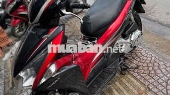 Honda Airblade Fi Đỏ đen BSTP máy móc êm gtdd ạ 🥰