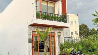 CẦN BÁN NHÀ 1 trệt 1 lầu nguyễn hữu trí,tân nhựt bình chánh