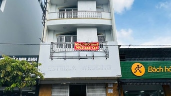  cho thuê nhà 129 đường Bình thới q11 dt  6,5x20m 1 trệt 1 lửng 4 lầu 