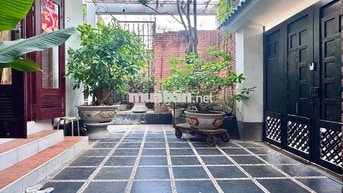 KHU BIỆT THƯ NGAY CẦU NGUYỄN VĂN CỪ - 10X20=200M2 - NHÀ MỚI 4 TẦNG