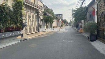 NHÀ MẶT TIỀN THỦ ĐỨC GIÁ 6 TỶ – VỪA Ở VỪA KINH DOANH – KHÔNG PHẢI CĂN