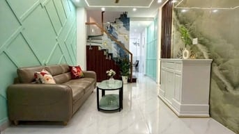 Nhà Đẹp Đường Âu Dương Lân,P3Q8,DT 3,5mx12m, 1 Lầu,2 PN,2 WC