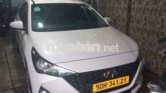 Hyundai Accent Trắng Số sàn
