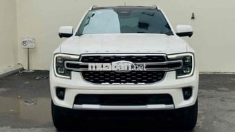 Everest Platinum 2 Cầu Cao Cấp Xe Chuẩn Đẹp