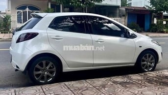 Mazda 2s 2013