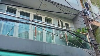 bán nhà HXH đường Nguyễn Hữu Tiến diện tích 5 x 13m - 4PN 3WC