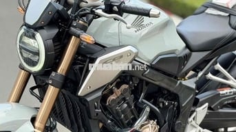Honda CB650R Xám xi măng 3000 km