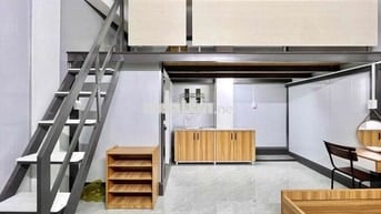 Phòng Gác Cao Có Giường Siêu Rộng Sau Lưng Aeon Tân Phú
