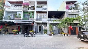 Cần Tiền Bán Gấp Nhà 3 Tầng Đẹp Mặt Tiền Đặng Huy Tá, Full Nội Thất