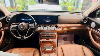 Mercedes-Benz E200 Exc 2022 Đen