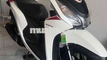 Honda Vision 2020 màu Trắng