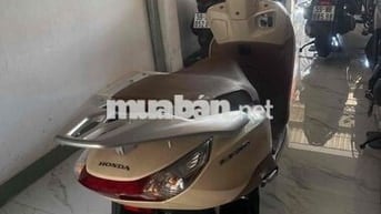 Honda Lead 2015 Vàng kem
