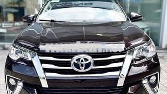 Toyota Fortuner 4x2 Tự động