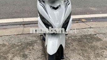 Yamaha BST72 Trắng đen