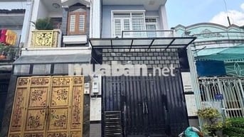 4M×11M - 3 TẦNG - HẺM XE HƠI QUAY ĐẦU - NGUYỄN VĂN QUÁ 