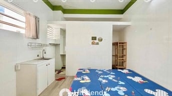 TRỐNG SẴN PHÒNG KHÔNG GÁC - FULL NỘI THẤT CỬA SỔ TRỜI - CÁCH ĐH HUIT3P