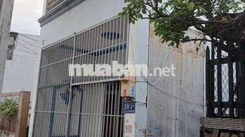  Cho thuê nhà nguyên căn, gần chợ Cây Me