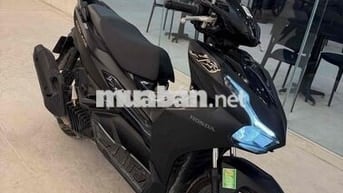 Honda Airblade 125 2022 Vàng Đen