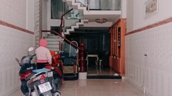 Nhà Đẹp Liền Kề, Đường 8m,Khu Cao Tầng Đồng Bộ 4x16m 5 tầng,5 PN,6WC 