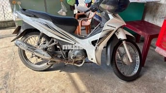 Honda Wave Blade 2015 Trắng