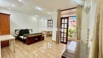 Phòng rộng 60m2 có ban công giá 7tr5 Phạm Thị Tánh kế Parc mall Q8