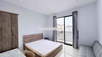 🔥Căn Hộ - 1PH Ngủ - Ban Công - Thang Máy - Hầm Xe - Máy Giặt Riêng