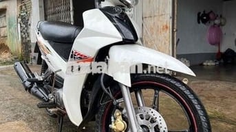 Yamaha Sirius 2018 Trắng Bánh mâm
