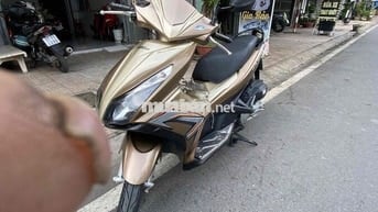 Honda Air Blade Vàng đồng