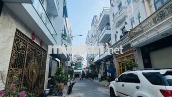 Nhà 3 Tầng, Bình Tân , 5,5 x 9,5m., Hẻm Xe Hơi, 3PN, 3WC