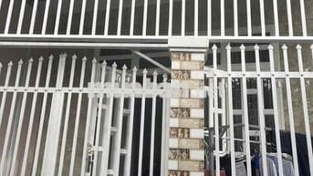 Nhà mới 2 phòng có nội thất gần Cầu Hưng Lợi
