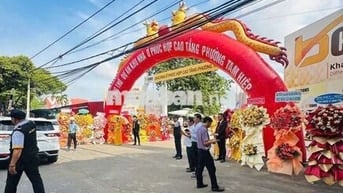 nhà mặt tiền Phan Trung đối diện 2800 căn hộ