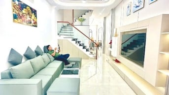 Nhà đẹp khu an ninh - Hàng xóm văn minh - Đường Kỳ Đồng, Q3 - SHR