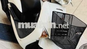 Honda Lead Trắng - BSTP - Cavet theo xe đầy đủ