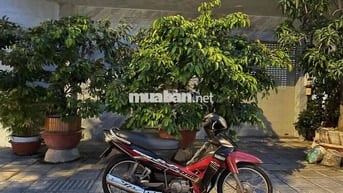 Yamaha Sirius nguyên bản chưa sửa chữa