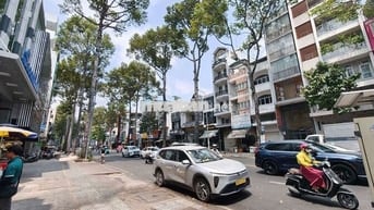 BOM TẤN Q.10 - MẶT TIỀN VÒNG XOAY NGÃ 6 - 5x20m- Lề 8m.GIÁ MỚI 32 TỶ.