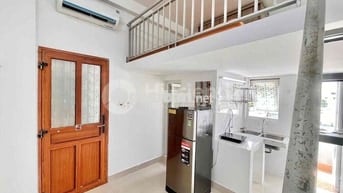 Phòng Duplex có gác 27m2 có ban công giá rẻ gần Lotte mart quận 7