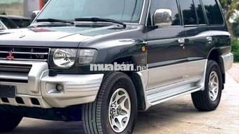 Mitsubishi Pajero V45