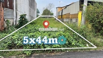 Bán lỗ lô 218m2 giá 850tr, Đ. Đặng Văn Trước gần ngã tư An Bình, SHR