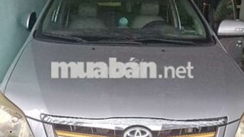 Toyota Innova 2.0E 201 Bạc