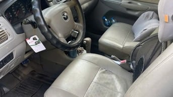 Bán xe ôtô 7 chỗ. Xe chạy 12 vạn . Xe cực đẹp 