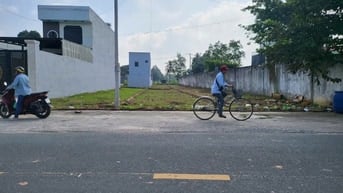 Bán lô đất full thổ cư 130m2 , ngay thị Trấn Củ Chi
