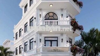 Cho thuê nhà Linh Xuân có thang máy, thiết kế thông suông 4 tầng