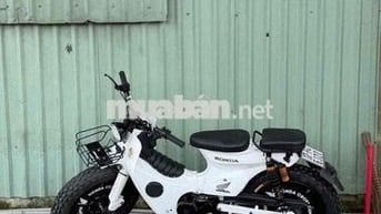Honda Cub 100cc màu Trắng